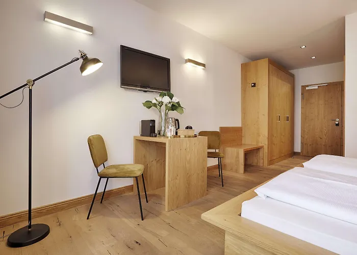 Homie Wiener Botschaft Hotell Veitshöchheim